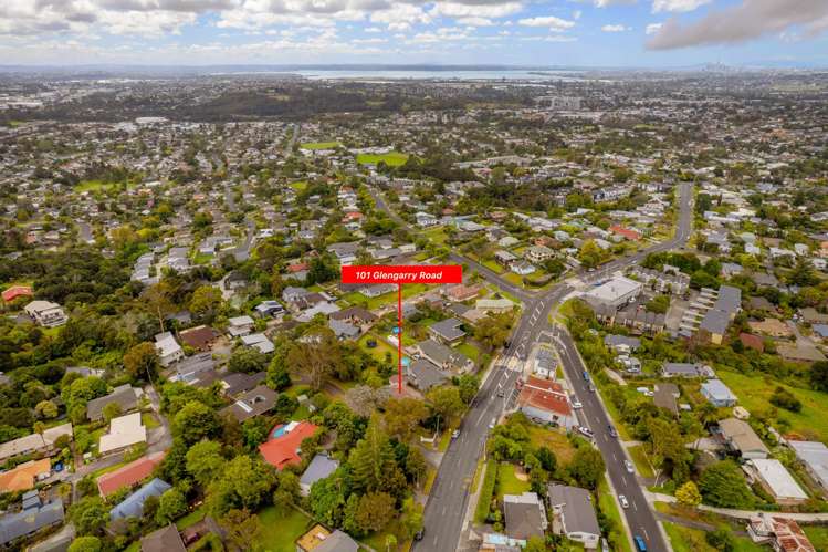 101 Glengarry Road Glen Eden_16