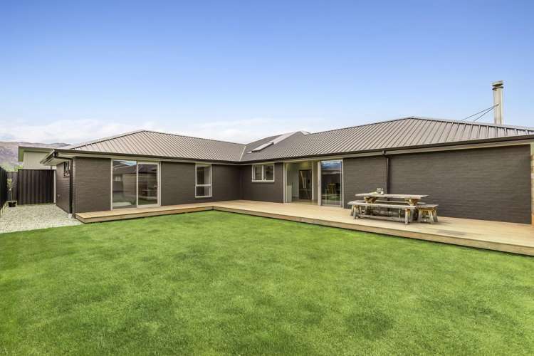 9 Brewster Crescent Lake Hawea_22