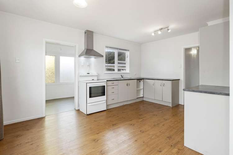 42 Mckillop Street Wainuiomata_7