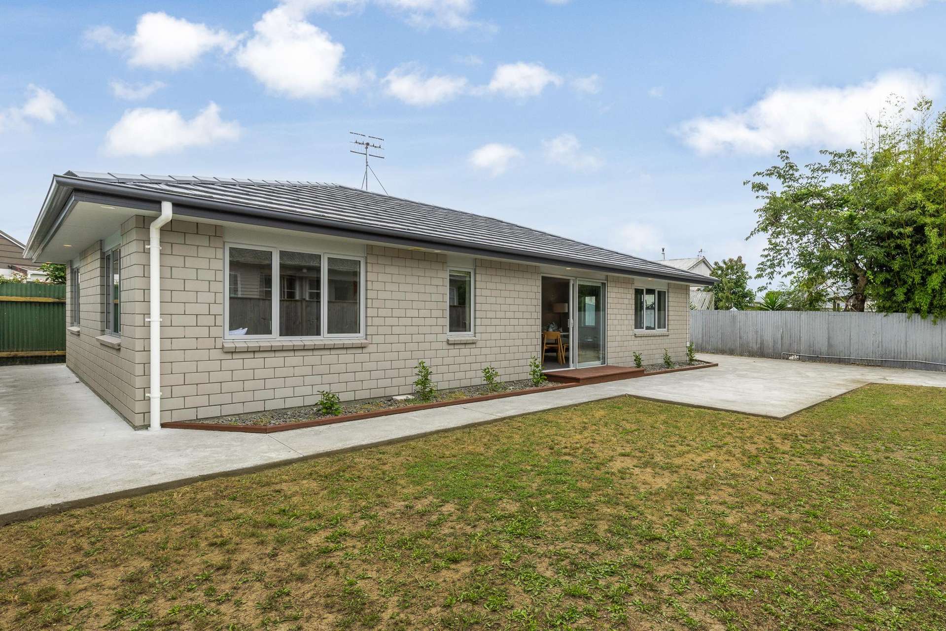 12A Guy Avenue Levin_0