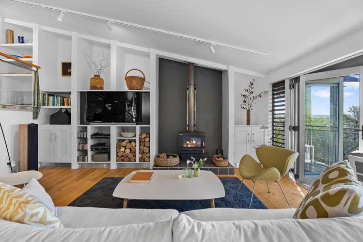 61 Victoria Road South Onetangi_9