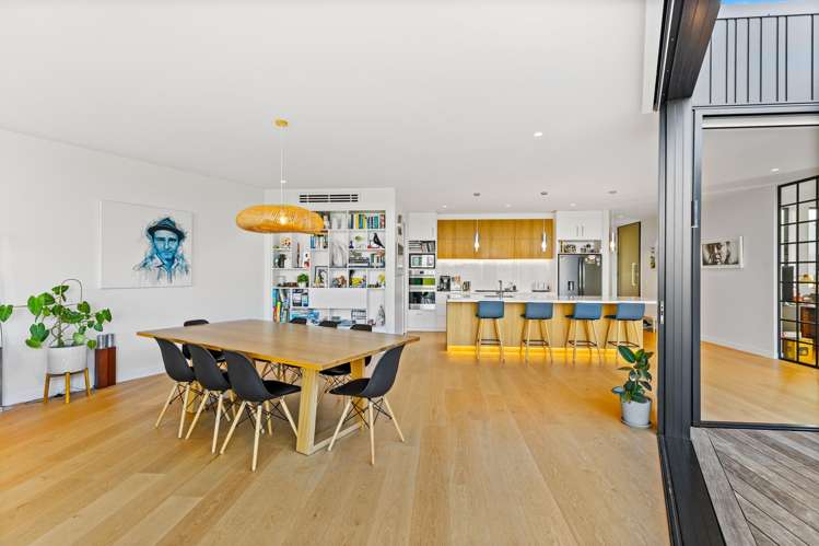 10 Lister Street Point Chevalier_21