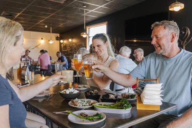 6/143 Marine Drive Diamond Harbour_2