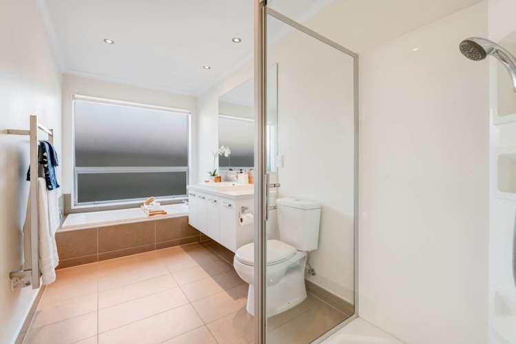 11 Seafort Lane Silverdale_23