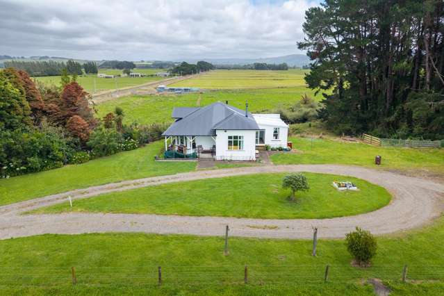 Lifestyle living with space, garaging & potential