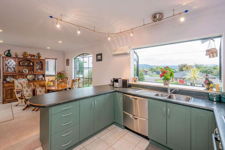 7 Claremont Rise Levin_7