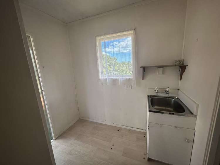 1/16A Penney Ave Mount Roskill_11