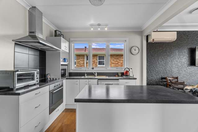 131 Russell Road Huntly_3