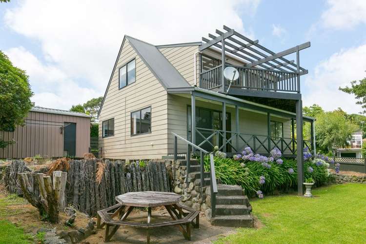 3 Lindaver Grove Merrilands_18