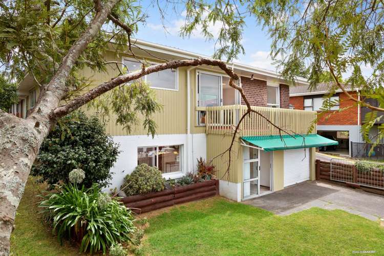 1/5 Charmaine Road Torbay_13