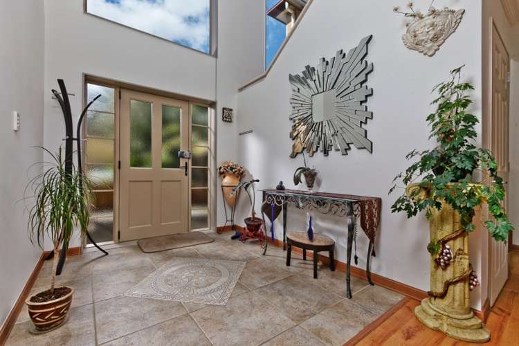 11 Fernbank Lane Greenhithe_5