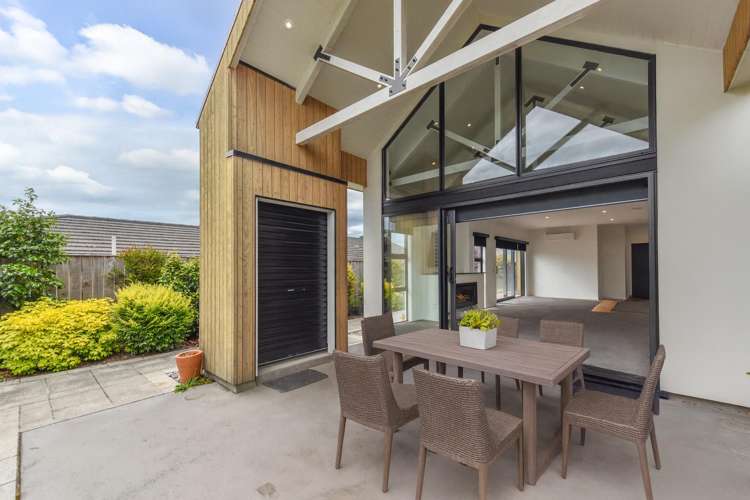 10 Sabine Drive Richmond_5