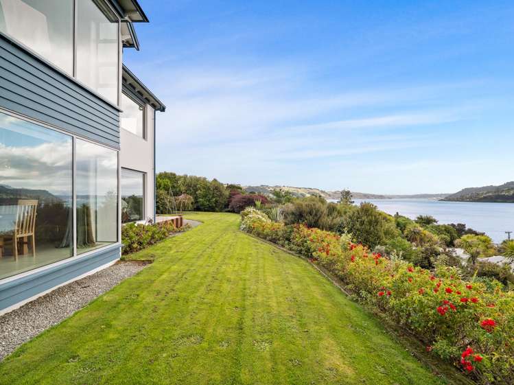 10 Glenfinlass Street Company Bay_27