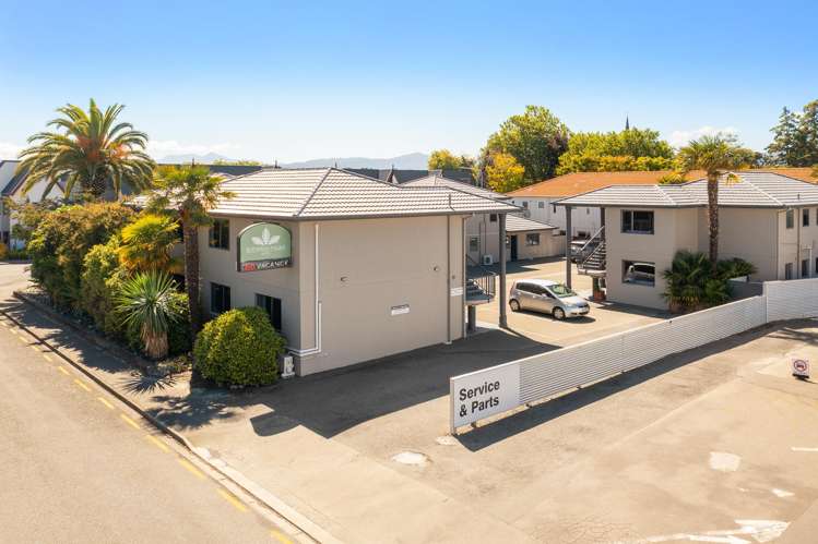 78 Charles Street Blenheim Central_2