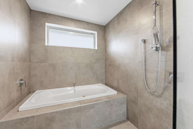 2 Olearia Lane Woodend_18
