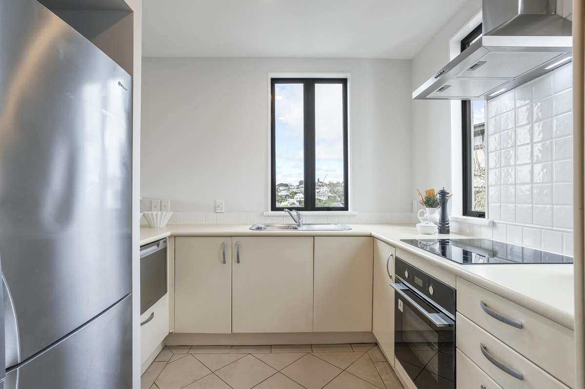 3A/8 Laxon Terrace_2