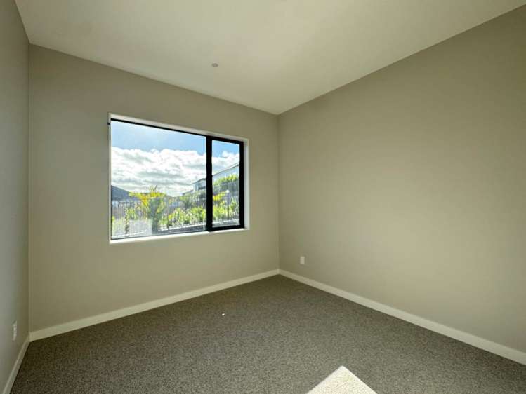 17 Tukutata Crescent Milldale_9