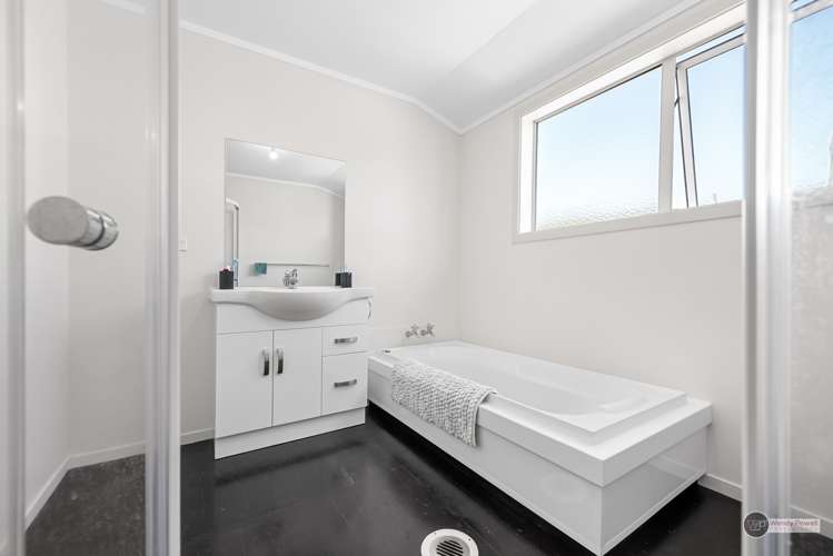 13a Treadwell Street Naenae_10