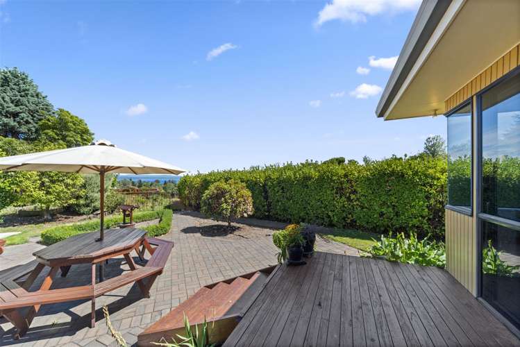 12 Belvedere Grove Rangatira Park_2