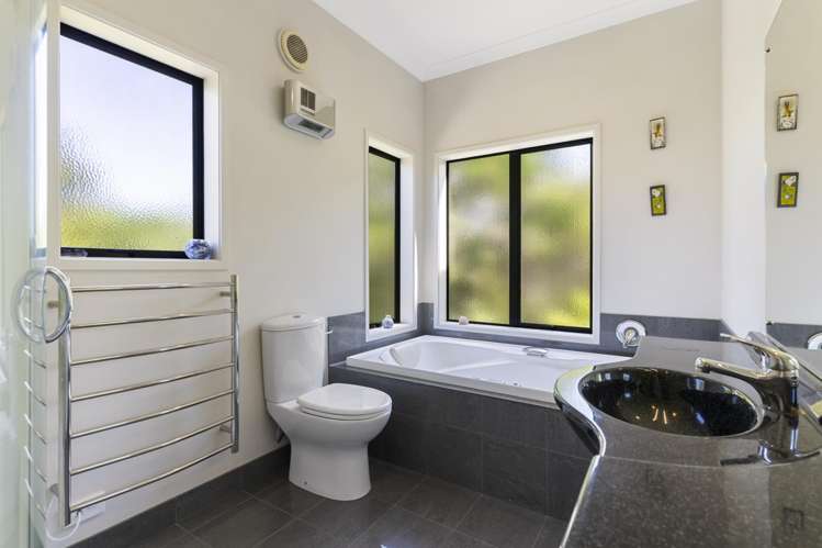 11 Hobson Heights Road Lucas Heights_17