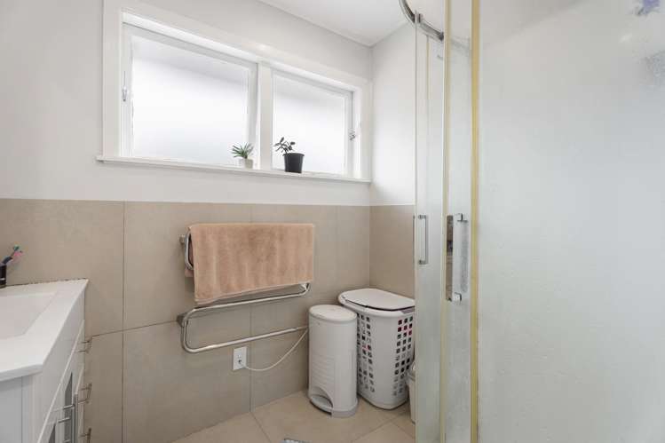 2/16 Boyd Avenue Royal Oak_12