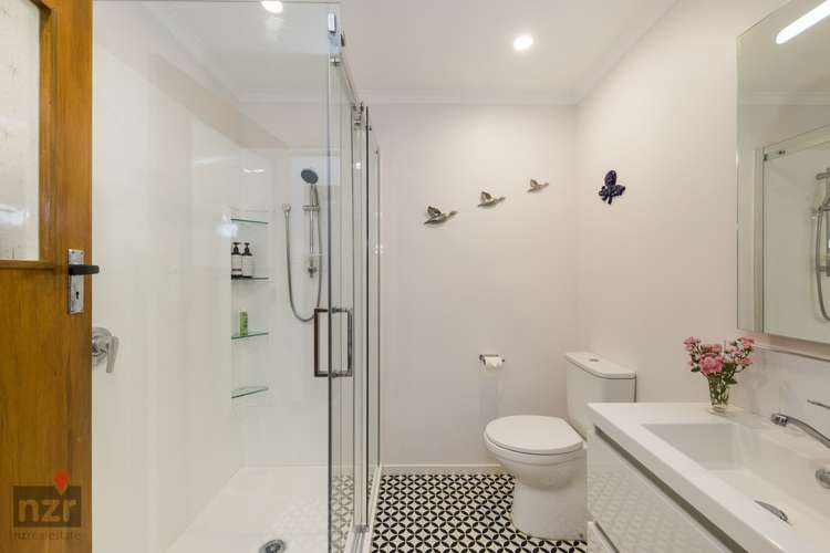 178 James Road Halcombe_10