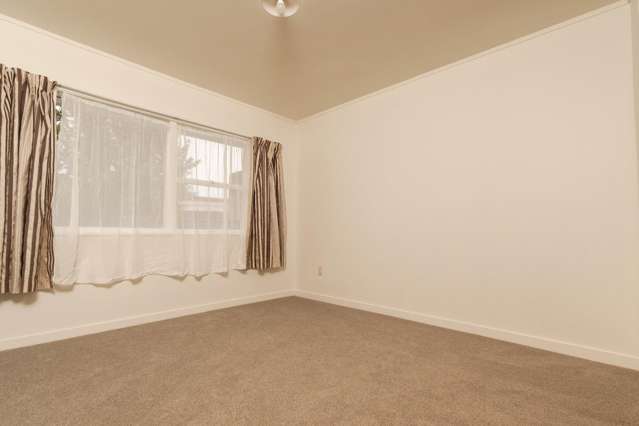 2/24 Shackleton Road Mount Eden_3