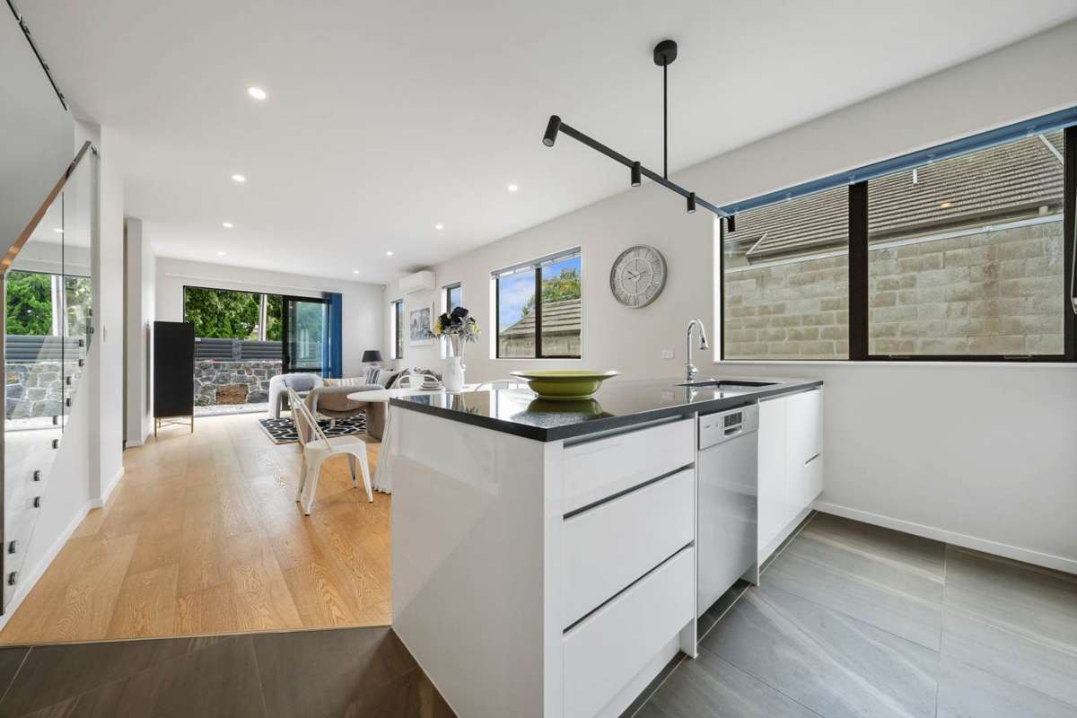1B Kawau Road_2