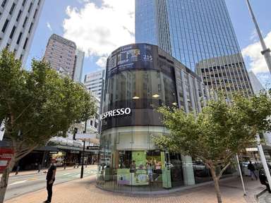 6/215 Lambton Quay_1