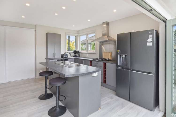 4 Bellbrook Crescent Shirley_2