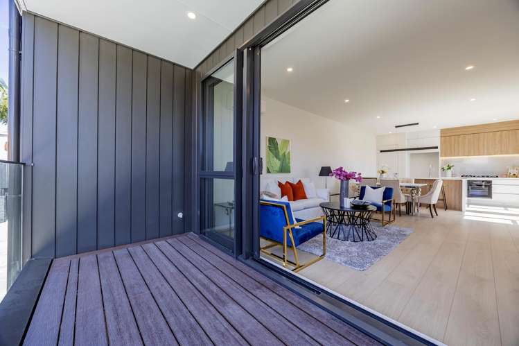 17B&E John Jennings Drive Oteha_13