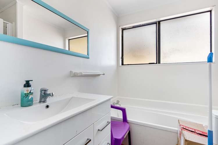 91 Etherton Drive Manurewa_6