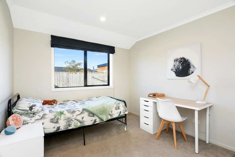 11 Aerodrome Road Burleigh_27