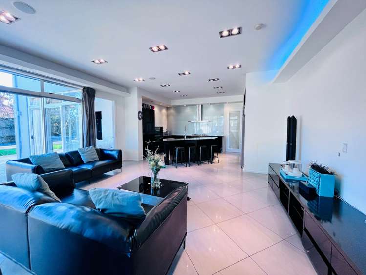 12 Armstrong Farm Drive East Tamaki Heights_6