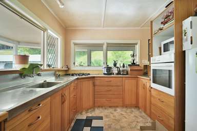 564 Swamp Road_4