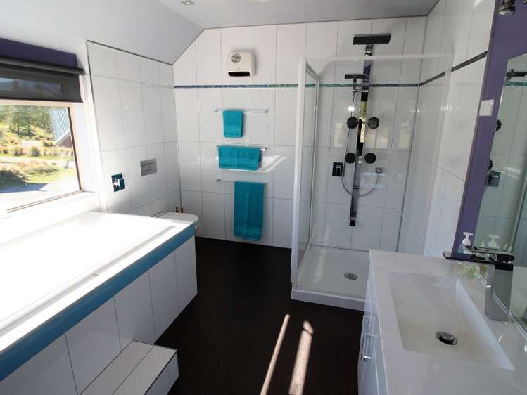 39 Trelissick Loop Castle Hill_12