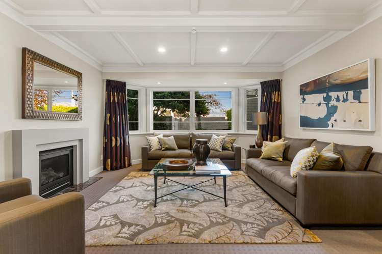 15 Lynch Street Point Chevalier_15