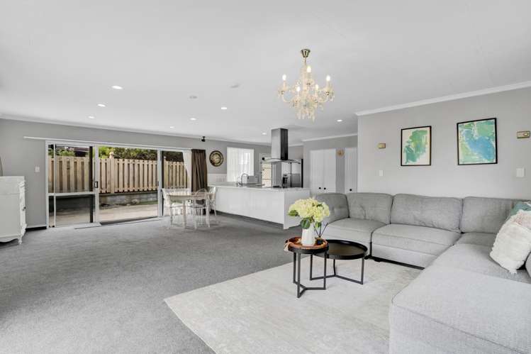 14 Heaphy Road Opunake_3