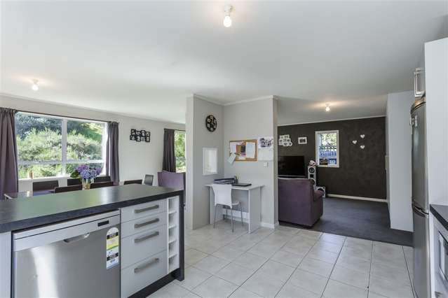 65 Greenacres Street Macandrew Bay_2