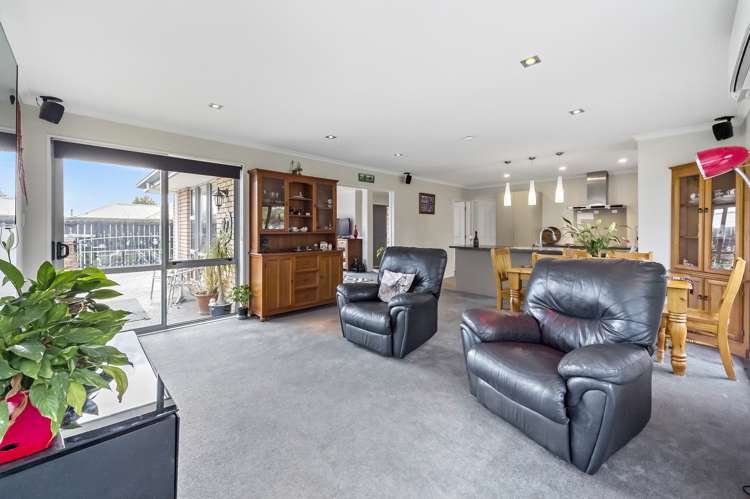 99 Renoir Drive Rolleston_5