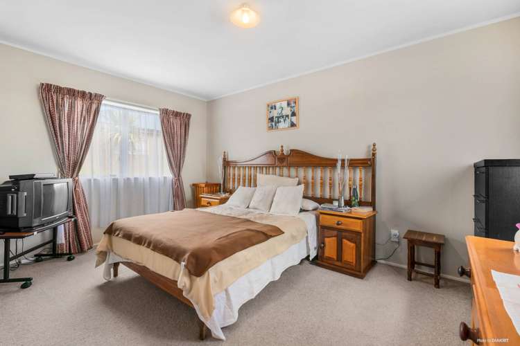 130g Lakeside Drive Orewa_15