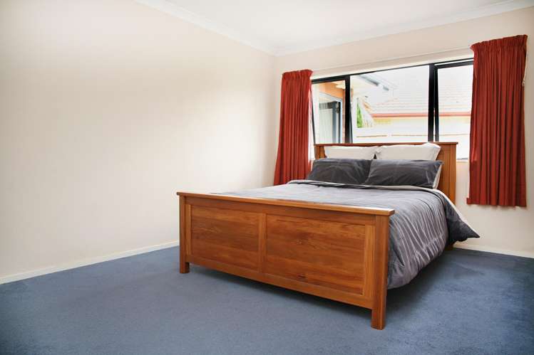 25 Crannog Fen Wattle Downs_11