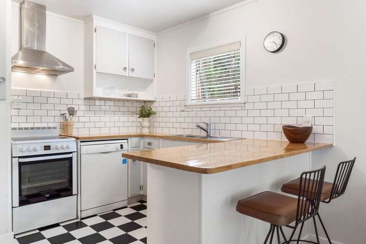 4/12 New Street Saint Marys Bay_6