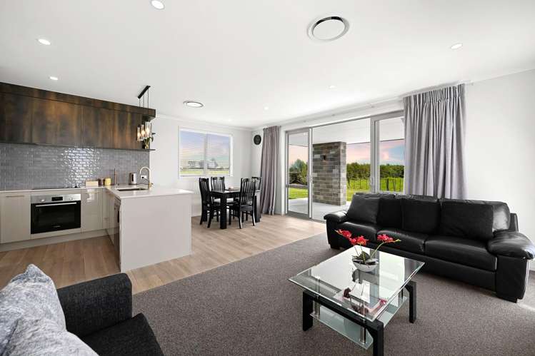 385 Greenhill Road Puketaha_40