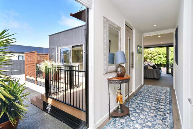 102 Hills Road Edgeware_26