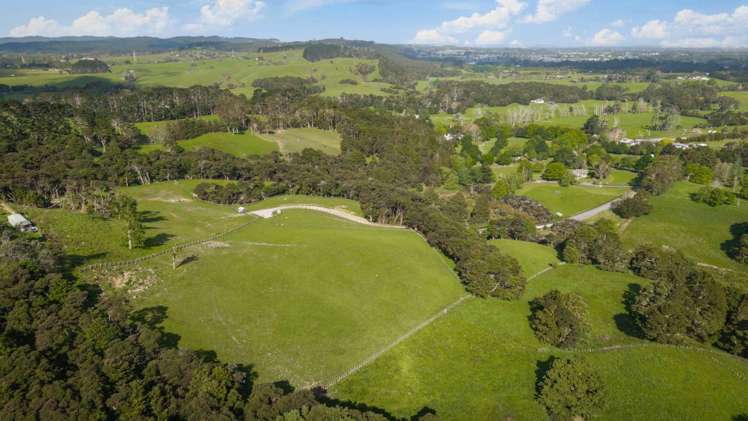 153 Waikoukou Valley Road Waimauku_23