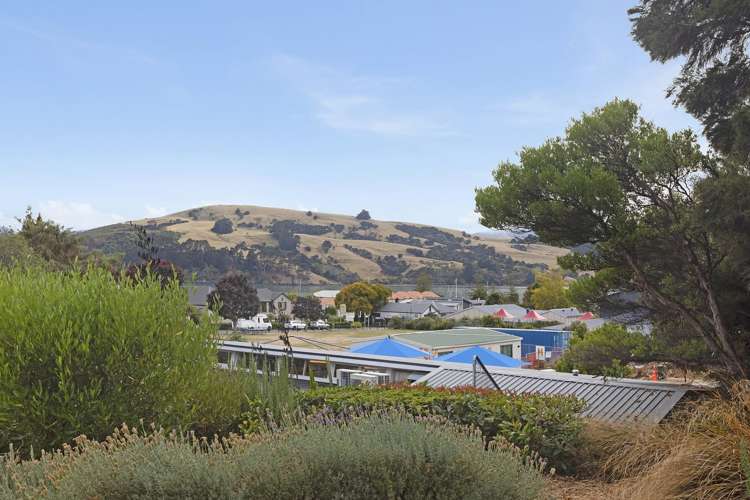 19 Bruce Terrace Akaroa_23