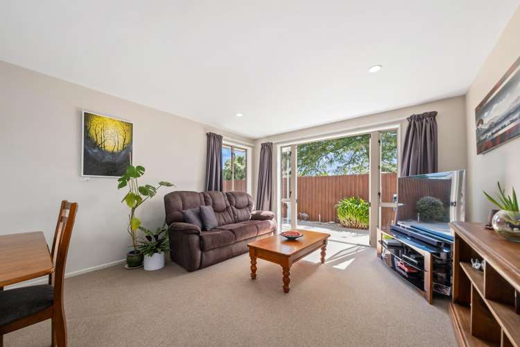 2/20 Braddon Street Addington_2