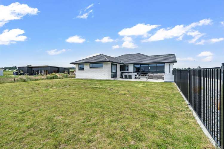 14 Ralph Moir Drive Te Anau_16