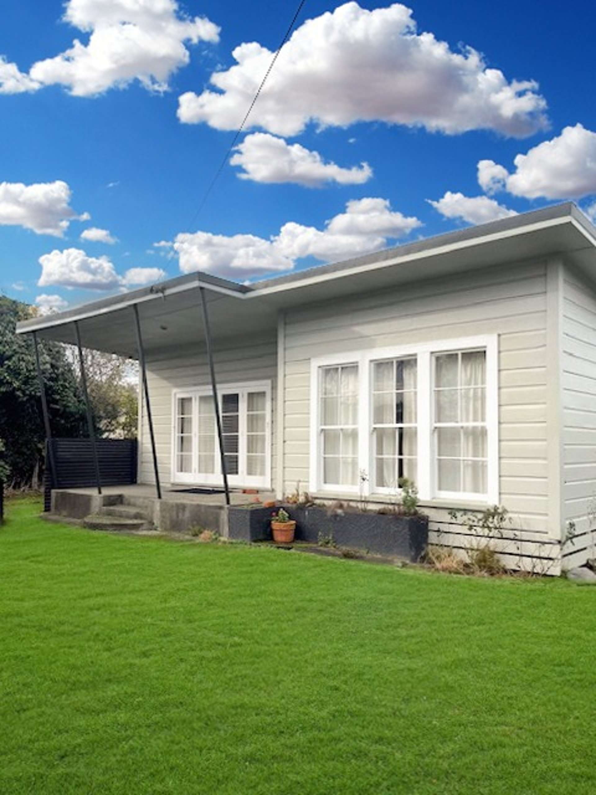 24 Main street 1214_0